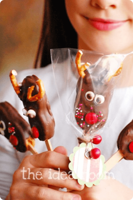 101 AMAZING Christmas ideas on iheartnaptime.net - a must see list!