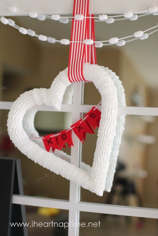 valentines-decor.jpg valentines-decor.jpg
