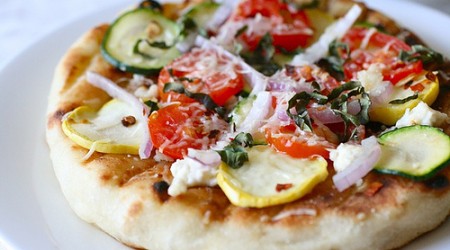 grilled pizza