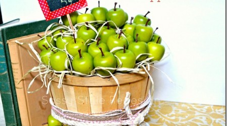 Super cute DIY apple basket