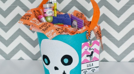 Anders Ruff FREE printable Halloween treat bag tags on iheartnaptime.net