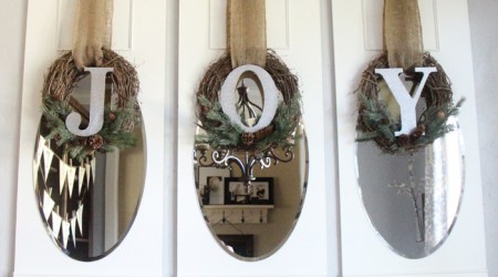 #DIY Joy wreaths for #Christmas on iheartnaptime.net by Shanty2Chic
