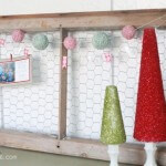 #DIY #Christmas Garland by Lolly Jane on iheartnaptime.net