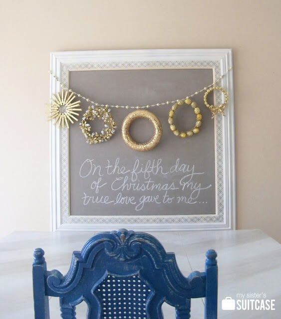 #DIY Christmas wreaths by My Sister's Suitcase on iheartnaptime.net