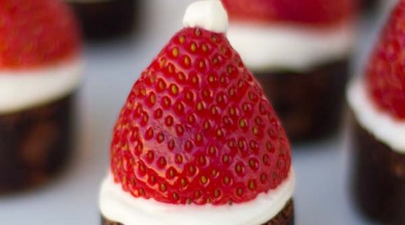 Santa hat brownies with strawberries on top from iheartnaptime.net -so cute and yummy!