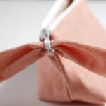 Zipper bow #pouch #pattern by see kate sew on iheartnaptime.net