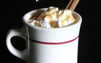 A super easy, delicious and healthy holiday drink on iheartnaptime.net #recipes