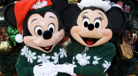 The holidays at Disneyland iheartnaptime.com