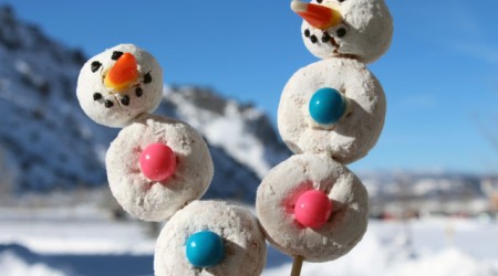 powdered donut snowmen