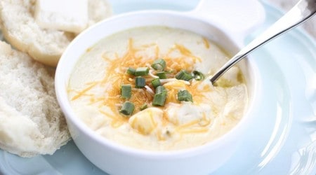 Crock pot potato soup on iheartnaptime.com ... super easy and delicious!