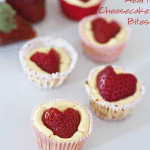 strawberry-heart-cheesecake-bites