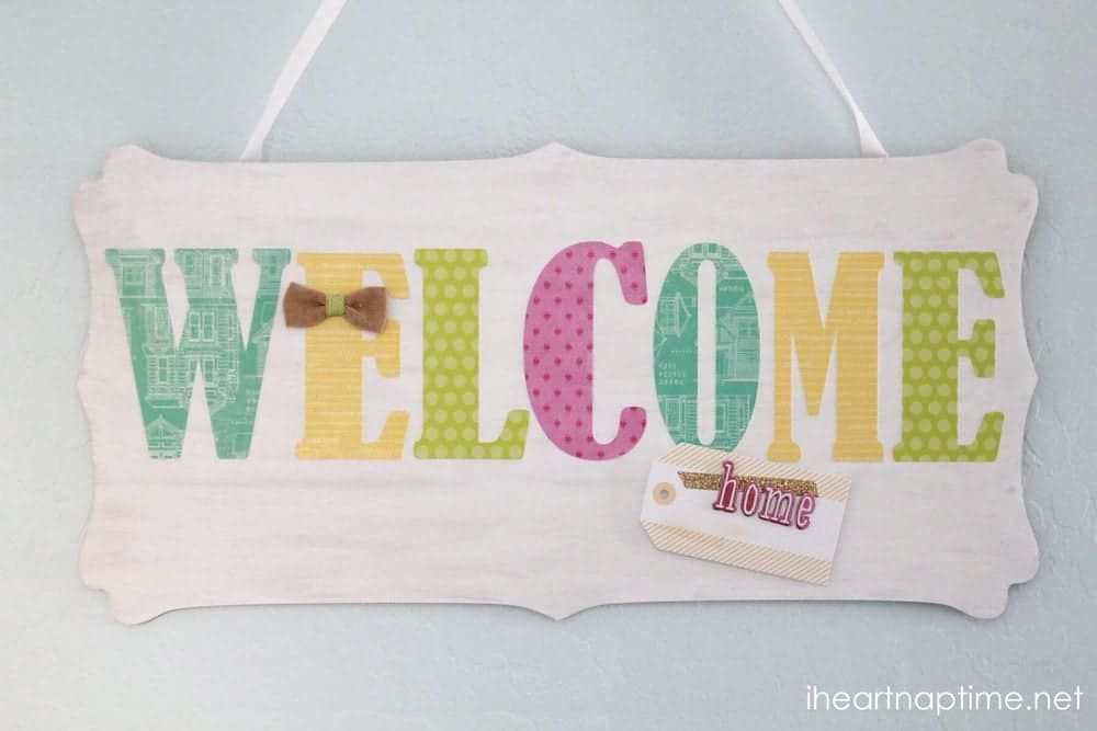 Dear Lizzy Welcome Sign 013