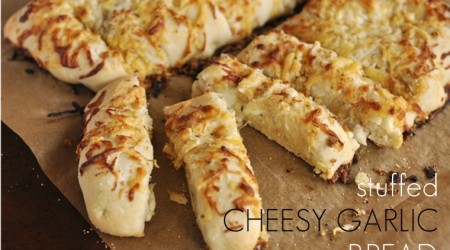 STUFFED CHEESY GARLIC BREAD 3