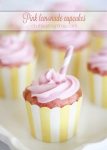 Love these pink lemonade cupcakes on I Heart Nap TIme!