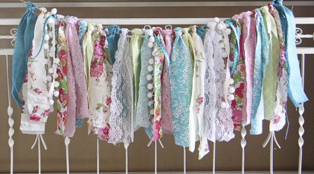 DIY fabric scrap banner... super easy to make and perfect for Spring!