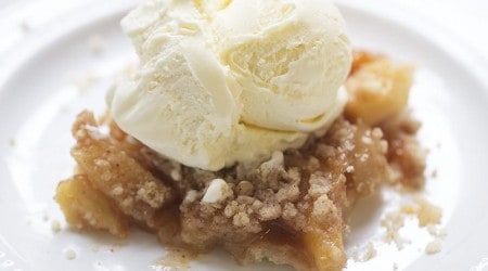Apple pie bars