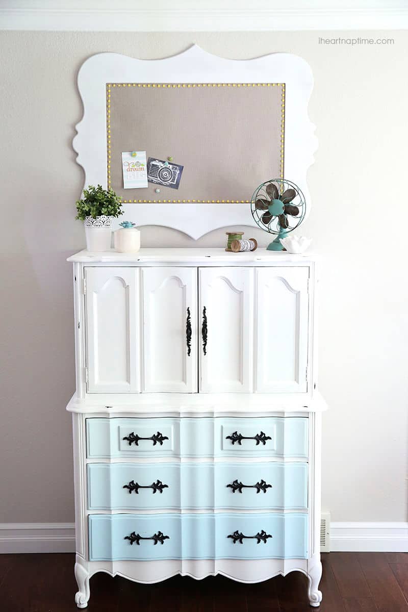 DIY fabric cork board tutorial on iheartnaptime.com 