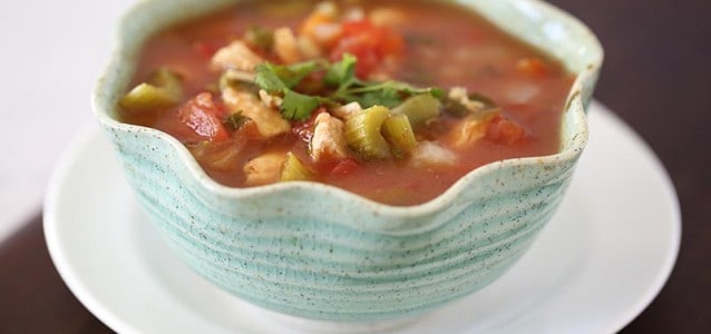 http://www.iheartnaptime.net/wp-content/uploads/2014/05/Healthy-chicken-and-vegetable-soup-recipe-638x300.jpg