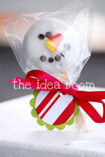 Oreo snow man cookies