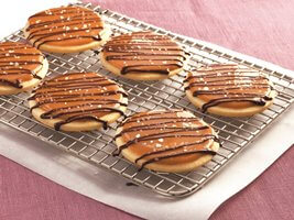 Salted caramel cookie