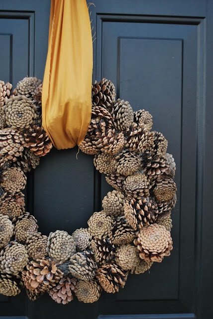 25 GORGEOUS DIY Handmade Fall Wreaths at the36thavenue.com 