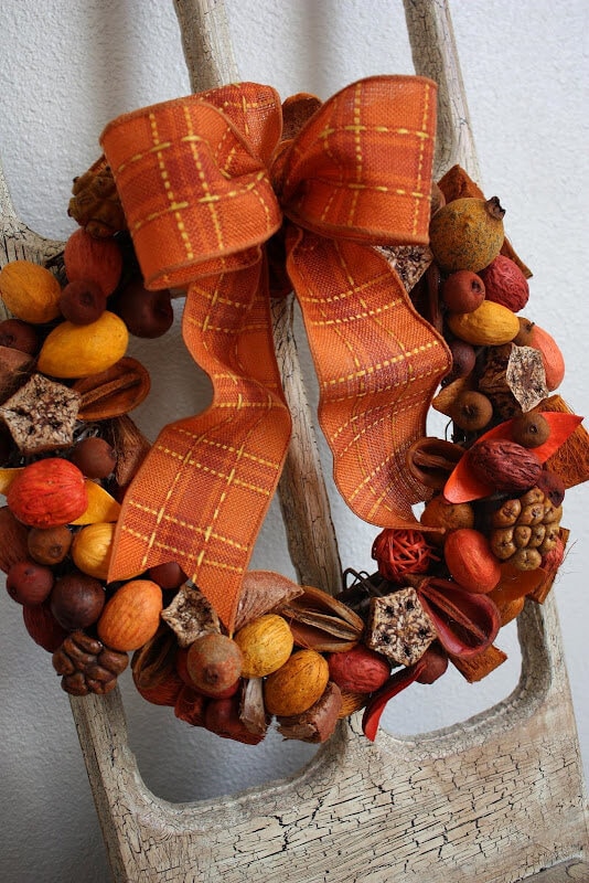 25 GORGEOUS DIY Handmade Fall Wreaths at the36thavenue.com 