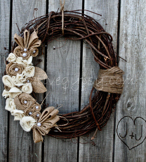 25 GORGEOUS DIY Handmade Fall Wreaths at the36thavenue.com 