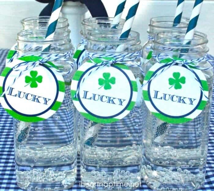 #St. Patrick's Day ideas on iheartnaptime.com shamrock bottles