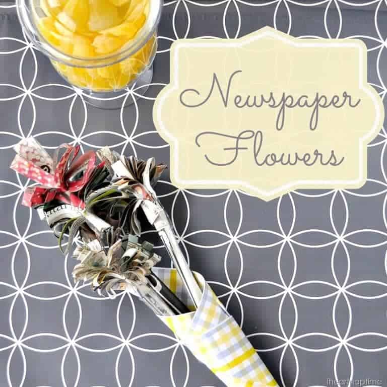 A quick and easy tutorial for making flowers out of newspaper