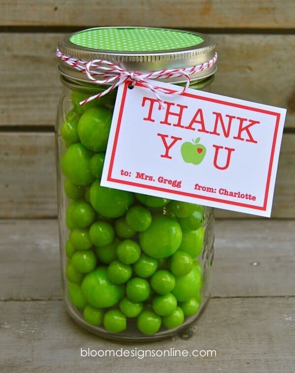 teacher-appreciation mason jar vase