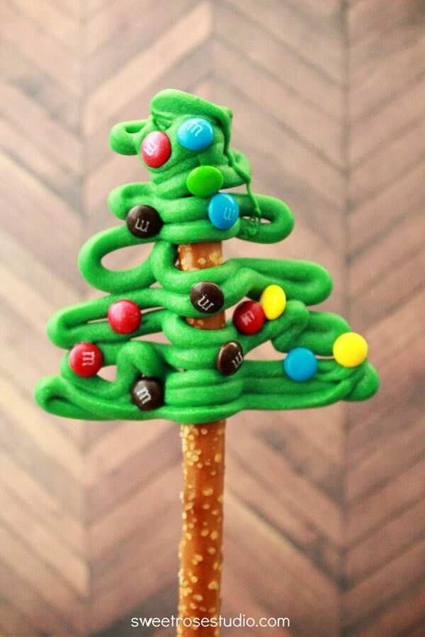 christmas tree pretzels 