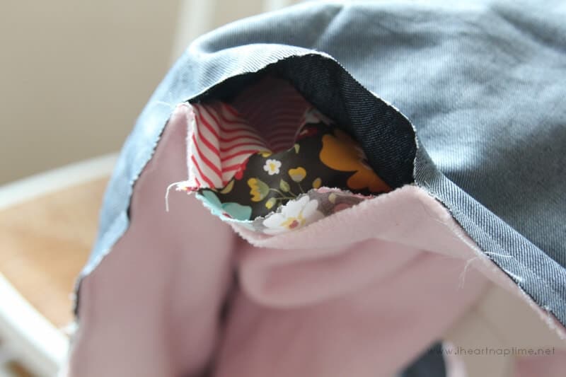 Easy Picnic Quilt on iheartnaptime.com