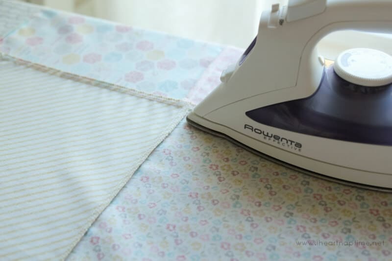 Easy Picnic Quilt on iheartnaptime.com