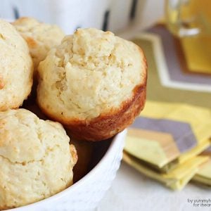 Quick & easy breakfast muffins, perfect for on-the-go busy mornings. Uses only one mixing bowl and spoon!