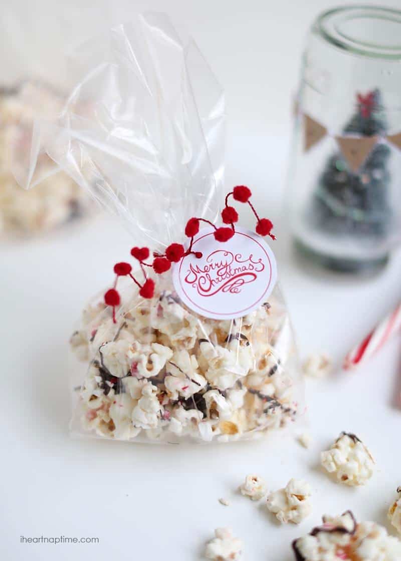 Peppermint popcorn gift idea