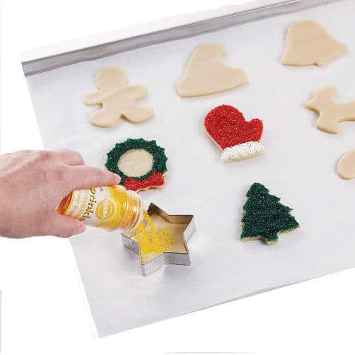 14 Decorating Hacks For The Best Christmas Ever