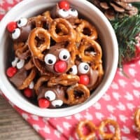 Cute pretzel treats for every occasion. Cute and delicious and perfect for parties!