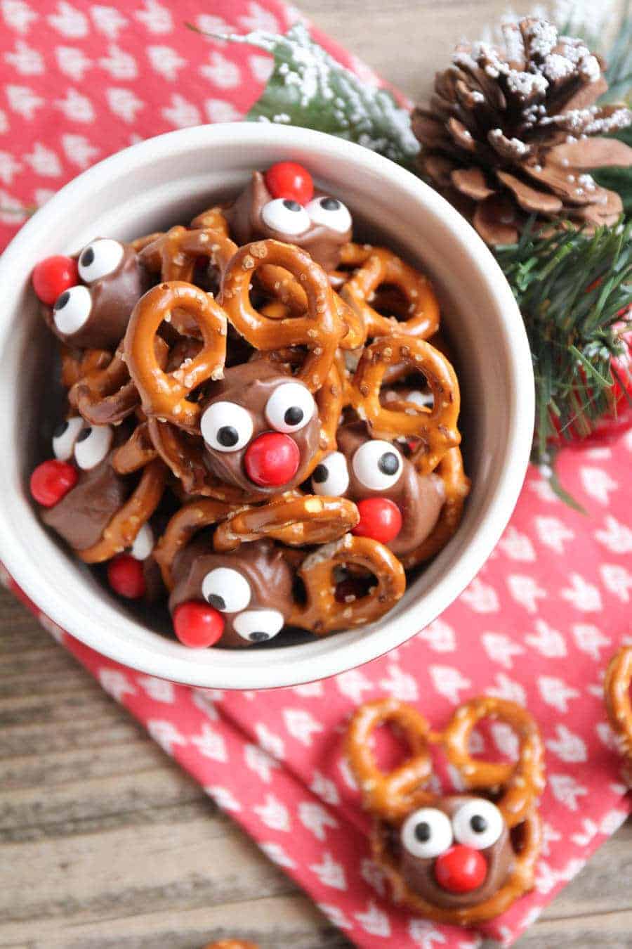 rolo pretzel reindeer in bowl