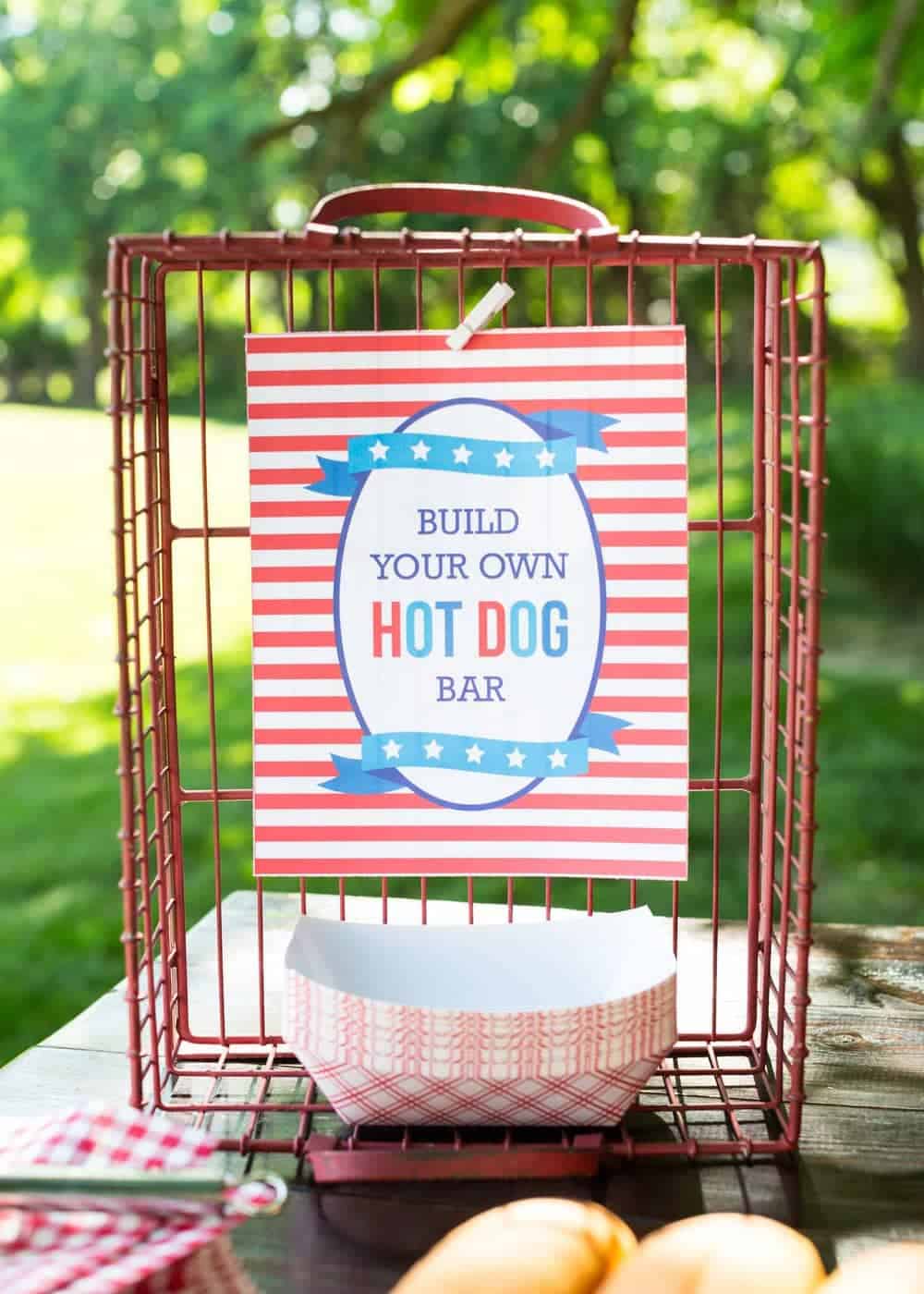 Hot dog bar printable sign.