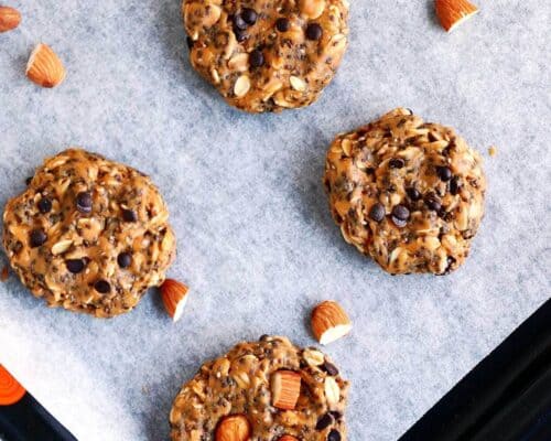 These No Bake Breakfast Cookies are easy to make, healthy, packed with protein and simply delicious. They can be whipped up in less than 5min and stored for up to two weeks.