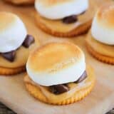 RITZ Peanut Butter S'mores... these delicious and unique s'mores treats are made in the oven and are so addictingly delicious!