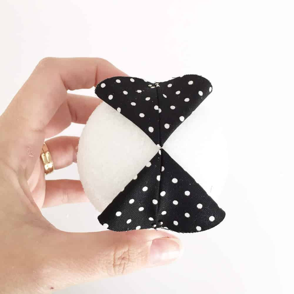 NoSew Quilted Christmas Ornament I Heart Nap Time