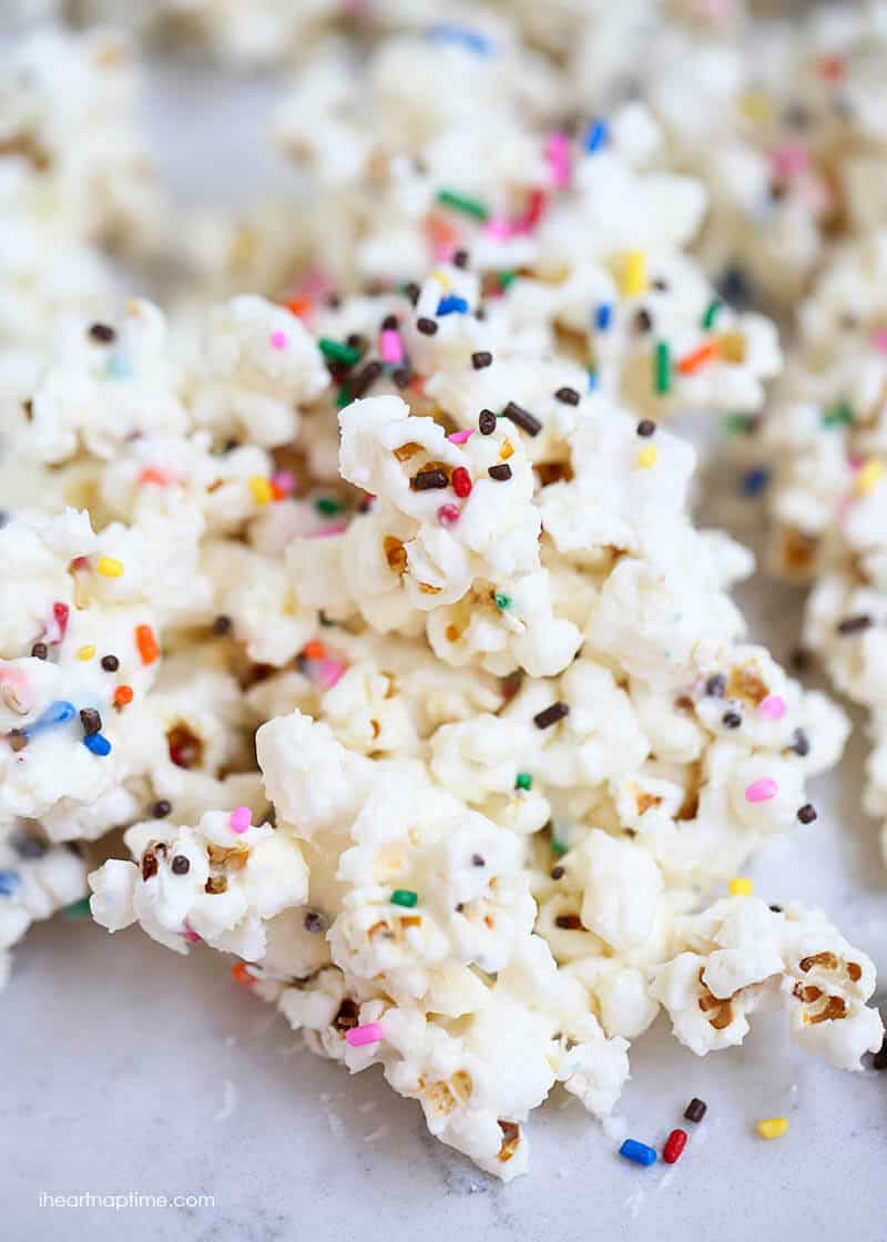 Cake batter popcorn + 50 Rainbow Desserts - the perfect way to celebrate St. Patrick's Day and welcome spring!