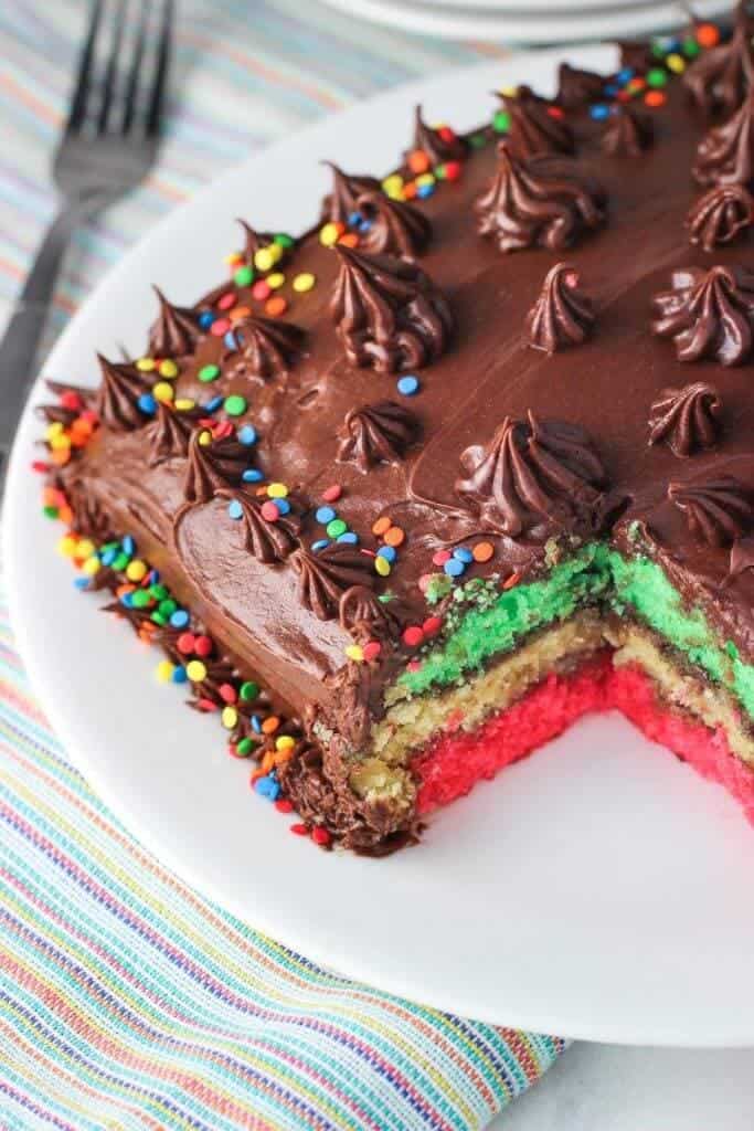 Rainbow cookie cake + Top 50 Rainbow Desserts - the perfect way to celebrate St. Patrick's Day and welcome spring!