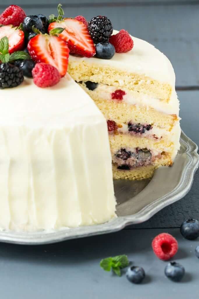 Publix Cake With Layer Of Fruit Inside Publix Cake With Layer Of Fruit Inside