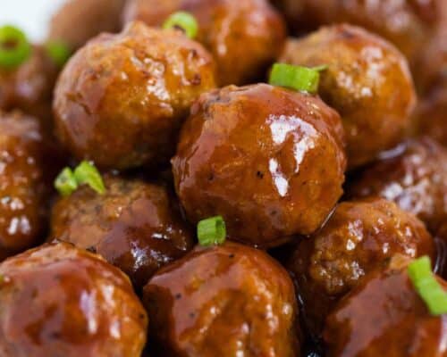 Slow Cooker Hawaiian Meatballs ...this recipe only takes 3 ingredients and 5 minutes to make! So easy and always a crowd pleaser. Makes the perfect appetizer or main dish.