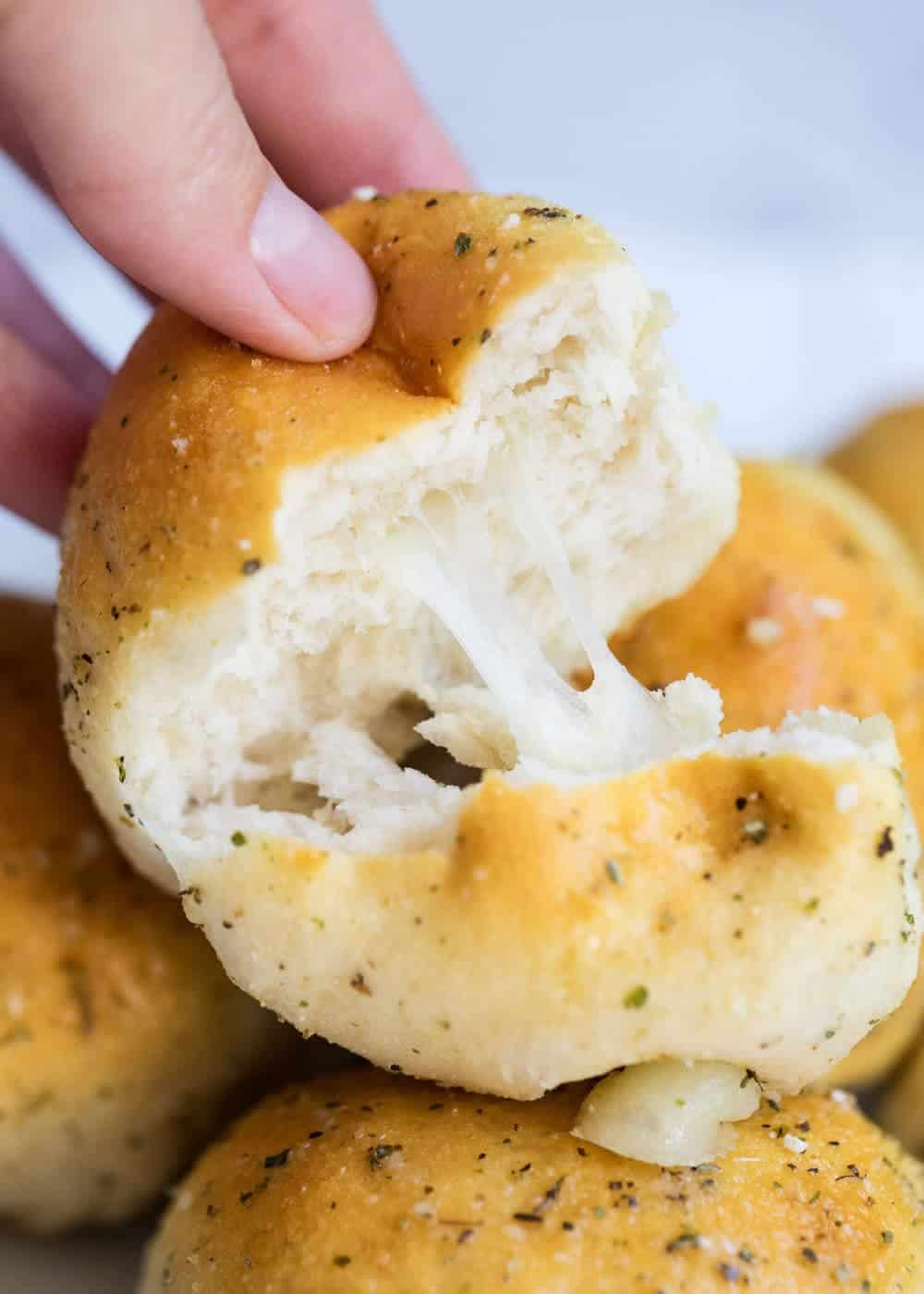Cheesy Crescent Roll Garlic Knots With Parmesan (Easy!)
