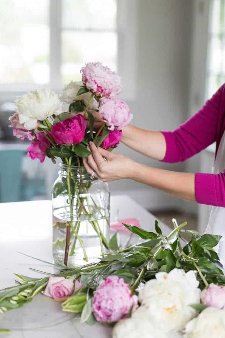 Pink peonies flower arrangement 