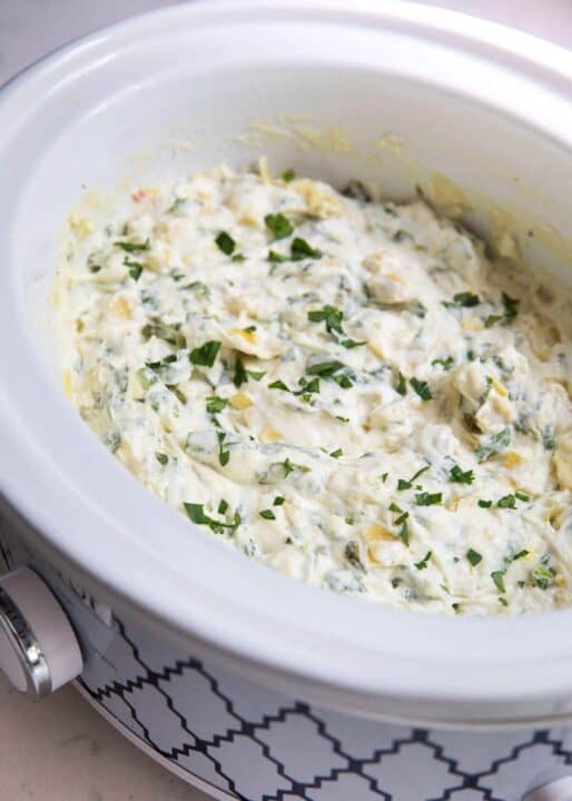 EASY Slow Cooker Spinach Artichoke Dip I Heart Naptime