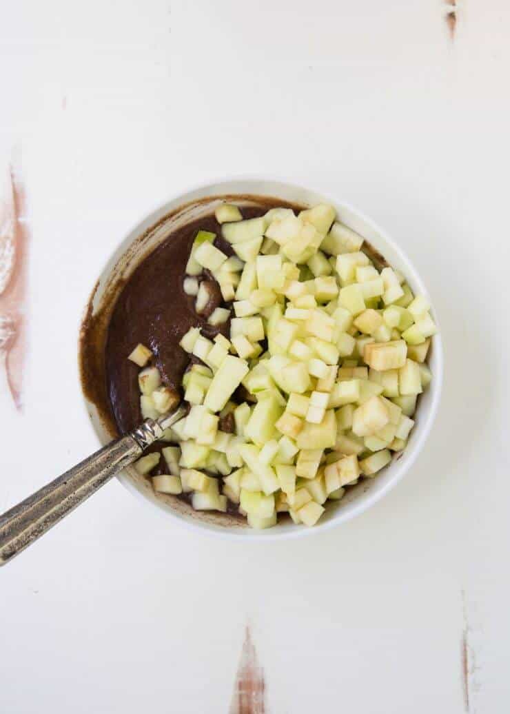 Apple mixture for pull apart apple bread